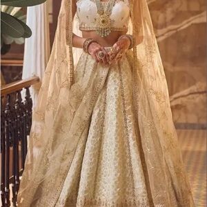Elegant Cream and Gold Women's Dress
